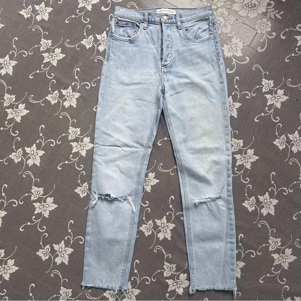 Denim Forum The Yoko High Rise Slim Distressed Jeans Light Blue Wash Sz 26